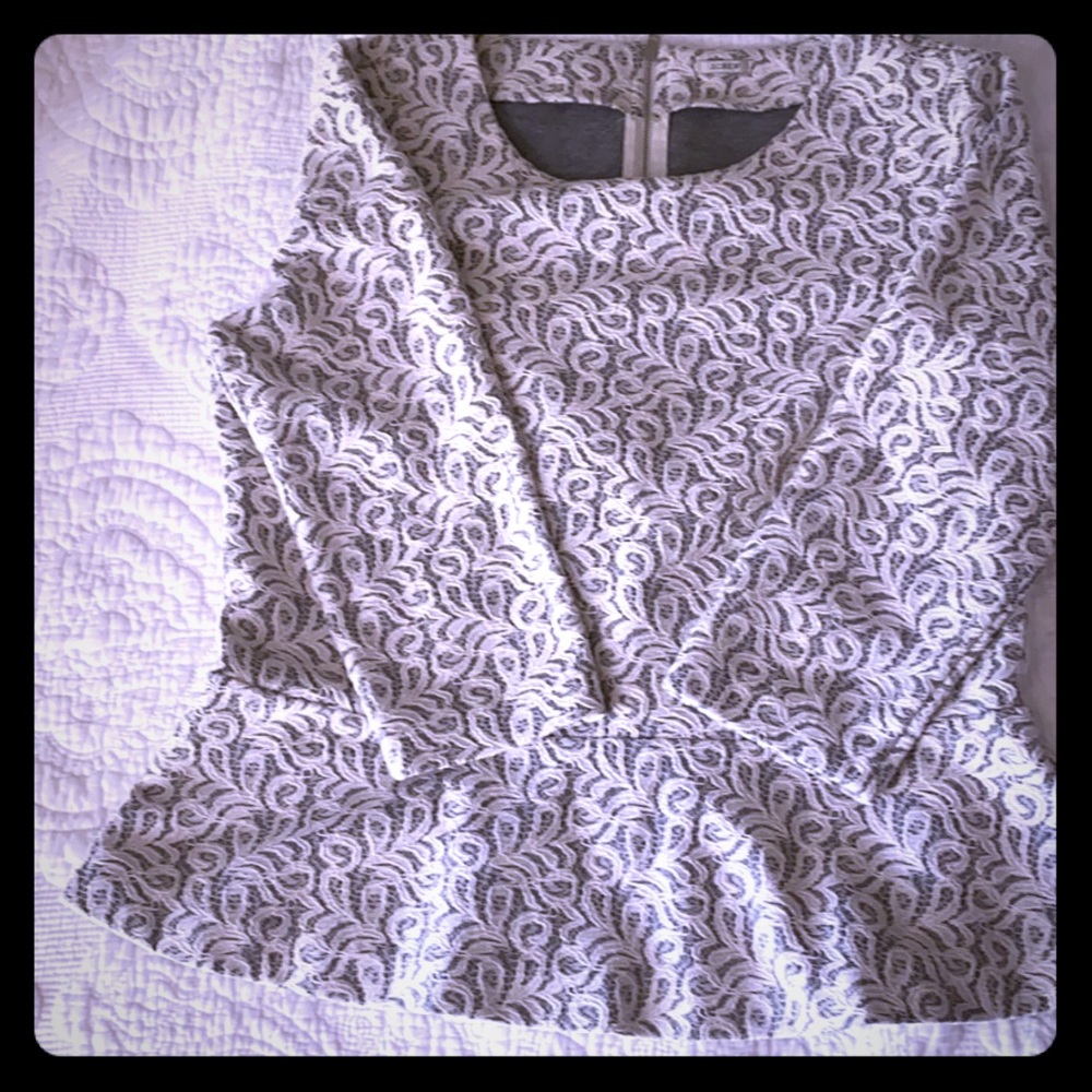J crew grey and white medium fitted peplum top
